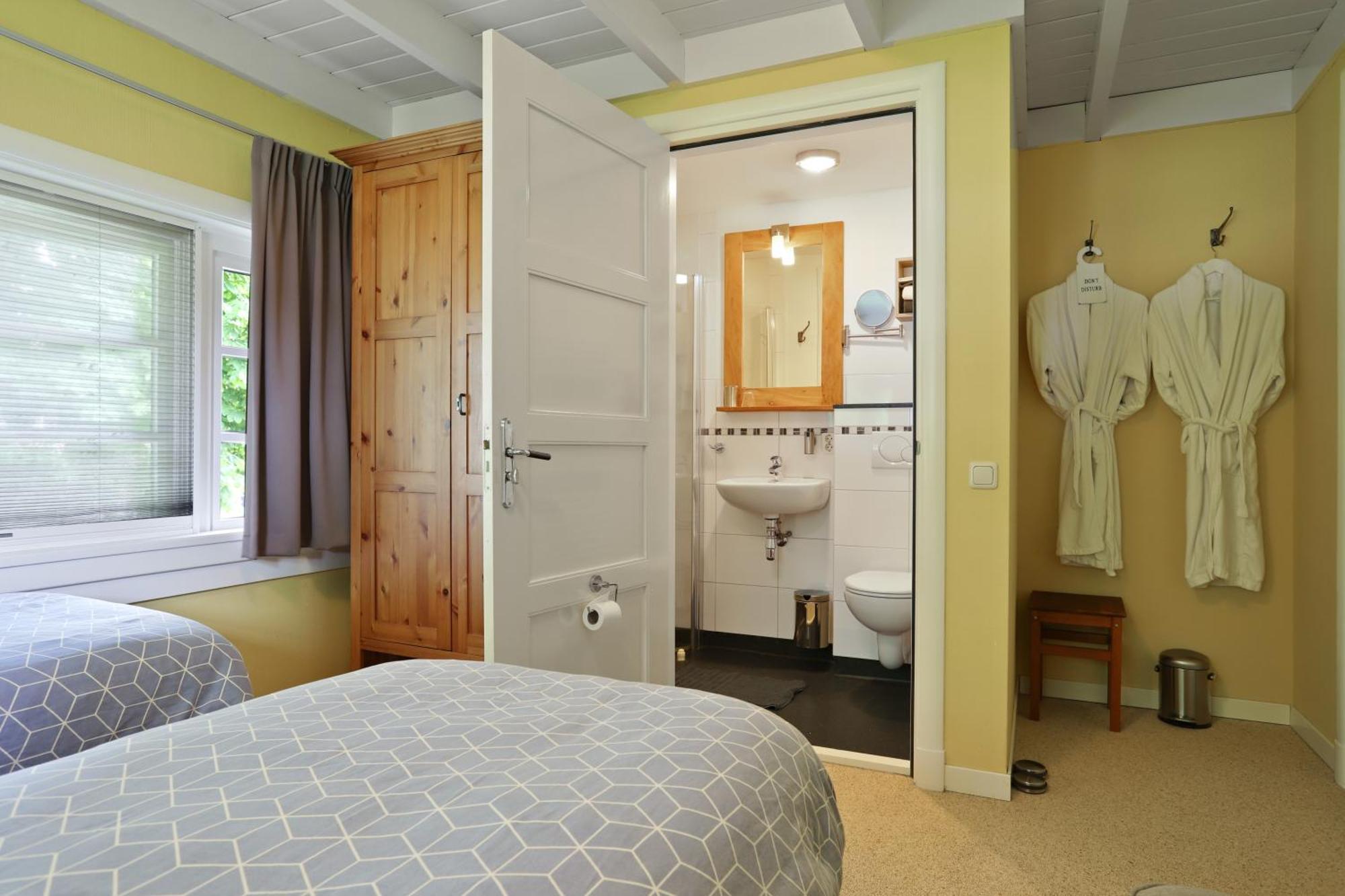 B&B - Sauna D'Olle Pastorie Vierhuizen Ngoại thất bức ảnh